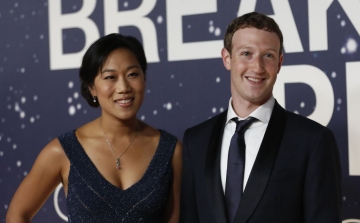 Jótékonyságra ajánlja fel vagyonát a Facebook atyja