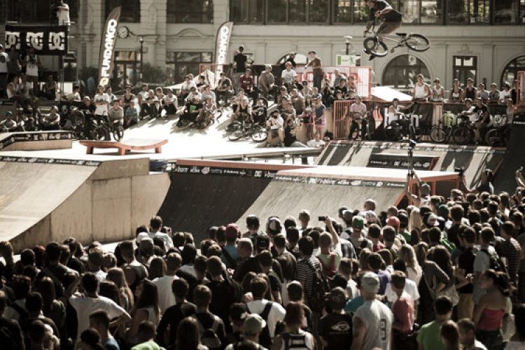 Tizenötödször is OSG