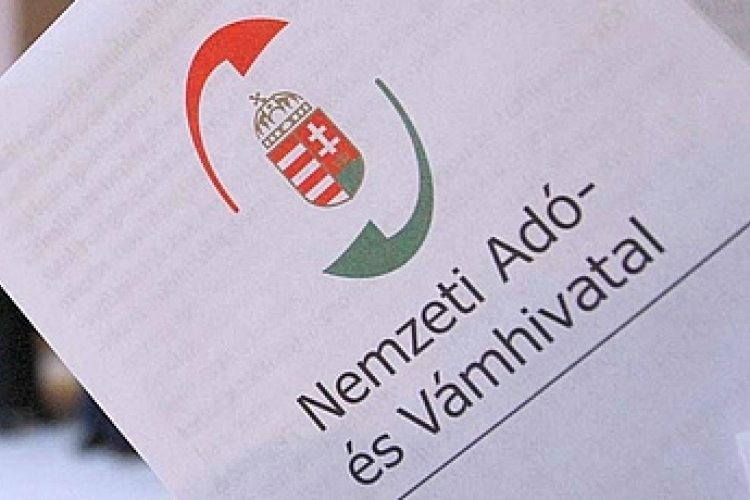 Kereskedőket és a vendéglátósokat ellenőriz a NAV Észak-Magyarországon