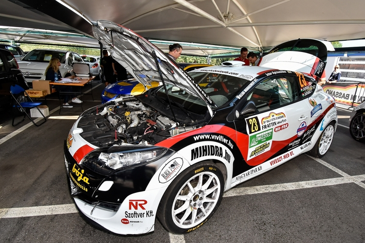 Szeretnénk jól szerepelni, gyorsan menni