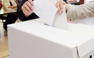 Önkormányzat 2014 - Módosítaná a választási rendszert a Fidesz, átalakulhat a fővárosi közgyűlés