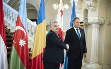Orbán Viktor: Zöld és olcsó áramot fogunk beszerezni Azerbajdzsánból