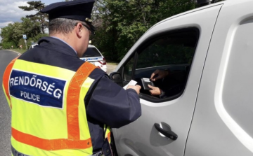 1 NAP ALATT 7 ITTAST SZŰRTEK KI A KOLLÉGÁK 